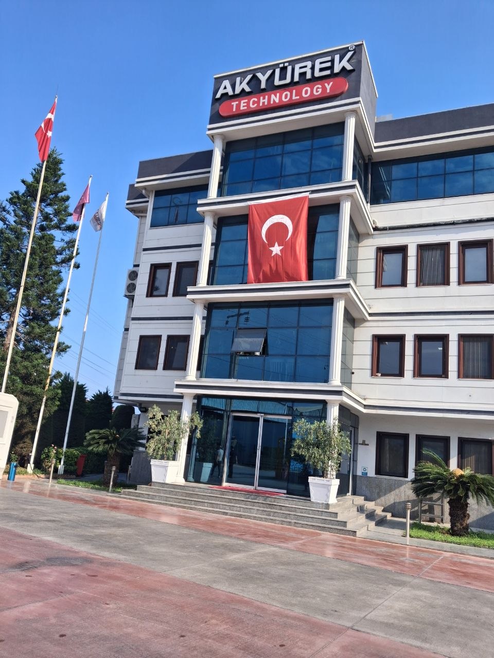 Turkiyada “Akyürek Group Technology Machine” kompaniyasi faoliyati o‘rganildi
